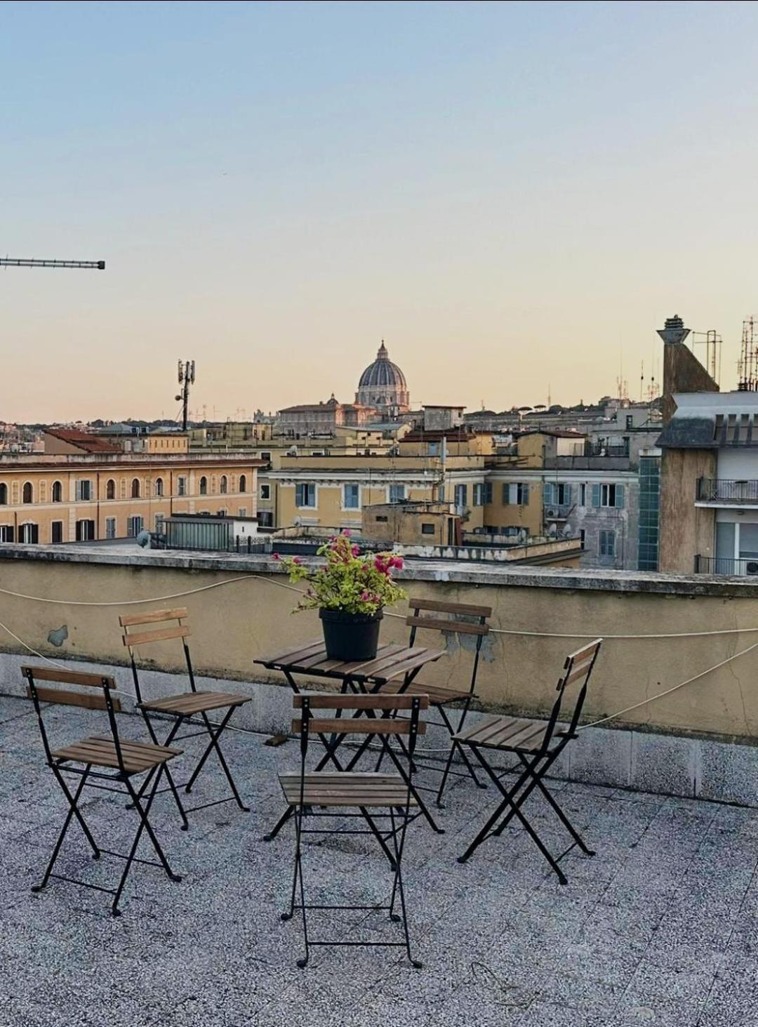Incantevole In Pieno Centro A Lejlighed Rom